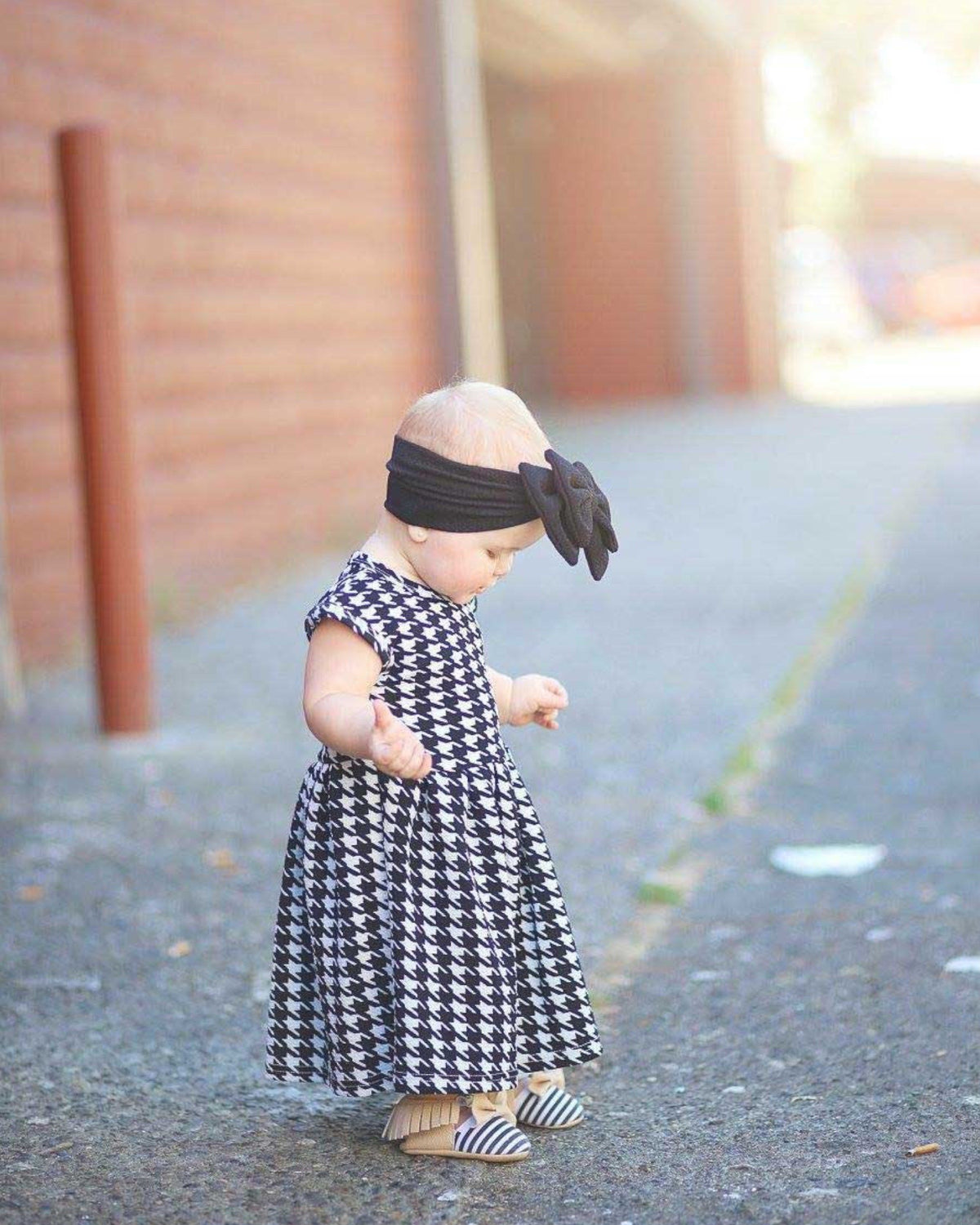 Black And White Tea Length Dress.